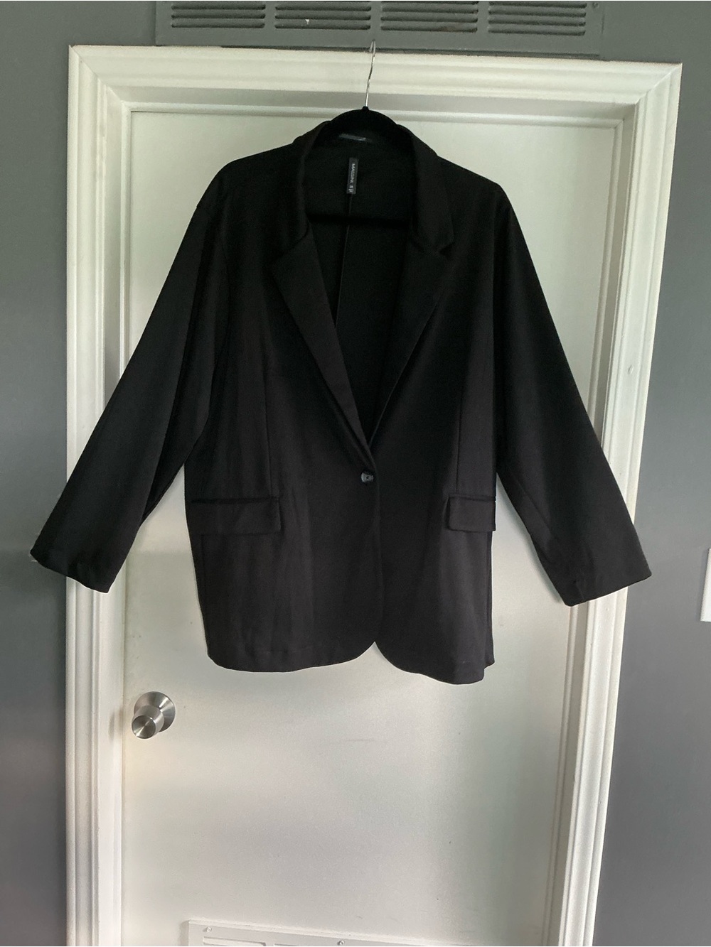 Women’s plus Sz 2X Black Women's Single-Button Blazer by Massini